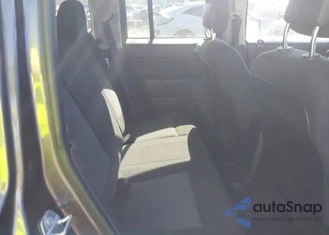 2016 Jeep Patriot Sport z USA, uszkodzony, nr VIN 1C4NJPBA6GD719869